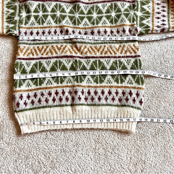 Vintage ICE SHEEP Icelandic 100% New Wool Crew Neck Pullover Sweater—SZ. Med - Picture 11 of 17